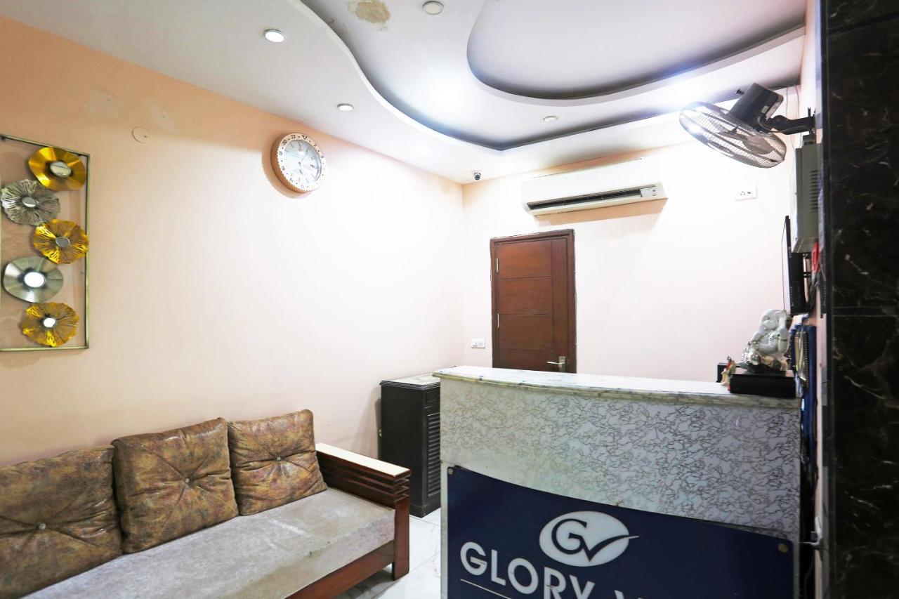 Capital O 23188 Glory Villa Ню Делхи Екстериор снимка